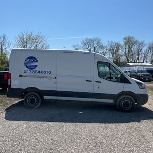 FORD TRANSIT 250 - 10