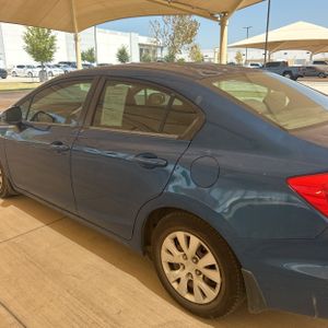 2012 Honda CIVIC LX 照片 6