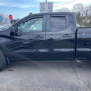 CHEVROLET SILVERADO 1500 CUSTOM - 4