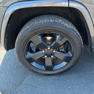2015 JEEP GRAND CHEROKEE ALTITUDE — миниатюра 19