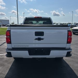 2017 Chevrolet SILVERADO 1500 CUSTOM — фото 7
