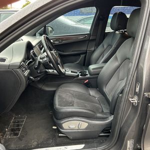 صورة مصغرة 32 لـ 2015 Porsche MACAN S