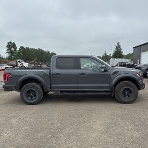 FORD F-150 RAPTOR - 10