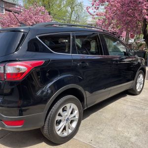 FORD ESCAPE SEL - 9
