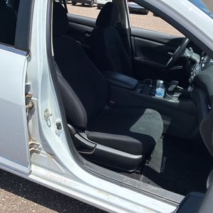 صورة مصغرة 32 لـ 2022 Nissan SENTRA S