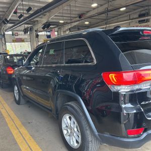 JEEP GRAND CHEROKEE LAREDO E - 6