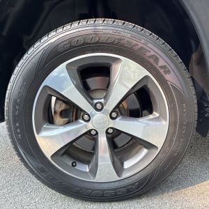 صورة مصغرة 19 لـ 2019 JEEP CHEROKEE LIMITED