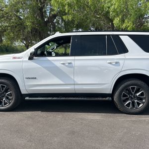 CHEVROLET TAHOE Z71 - 4