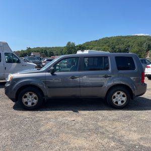 2015 Honda PILOT LX — фото 3