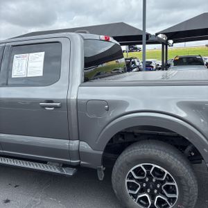 2022 FORD F-150 XLT photo 6