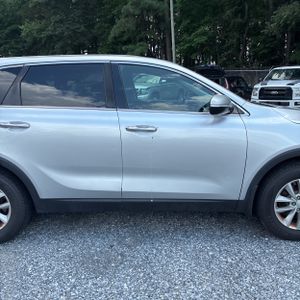 صورة 11 لـ 2018 KIA SORENTO L