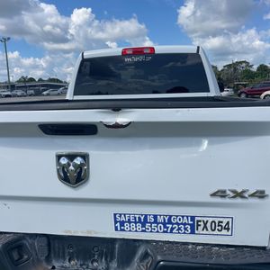 2019 RAM 1500 CLASSIC TRADESMAN 缩略图 57