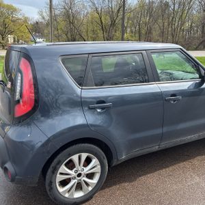 KIA SOUL + - 9