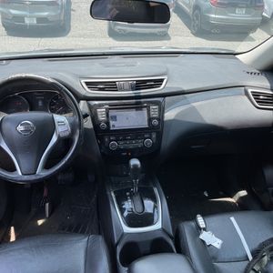 صورة 36 لـ 2015 Nissan ROGUE SL