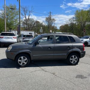HYUNDAI TUCSON GLS - 3
