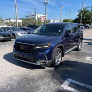 HONDA PILOT EX-L W/REAR CAPTAIN'S CHAIRS - 1