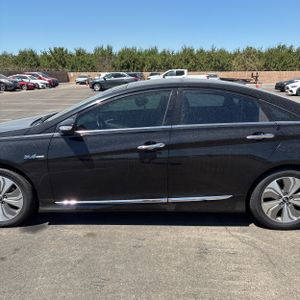 2014 Hyundai SONATA HYBRID LIMITED — фото 4
