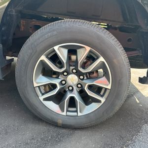 2023 Chevrolet SILVERADO 1500 LT 缩略图 18