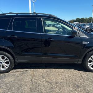 2018 FORD ESCAPE SE 照片 11