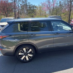 MITSUBISHI OUTLANDER SE 2.5 S-AWC - 9