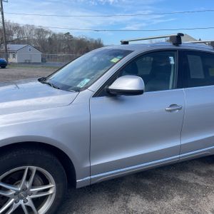 AUDI Q5 2.0T PREMIUM - 2