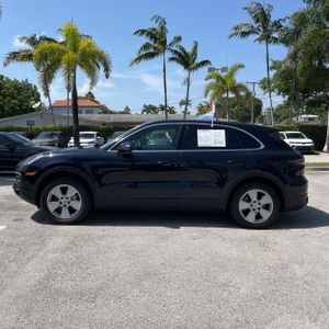 2019 Porsche CAYENNE BASE 照片 3