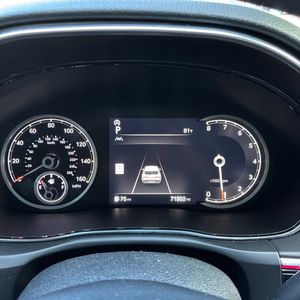صورة 41 لـ 2022 Genesis GV70 2.5T STANDARD