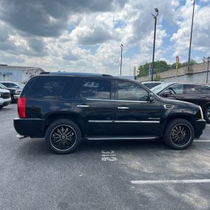 2010 Cadillac ESCALADE LUXURY 照片 10