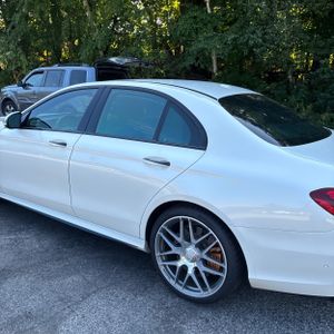 صورة 6 لـ 2018 Mercedes-BENZ E-CLASS AMG