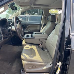 2015 Chevrolet SILVERADO 2500HD LTZ 缩略图 32