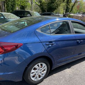 HYUNDAI ELANTRA SE - 9