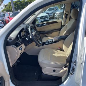2019 Mercedes-BENZ GLE 缩略图 31