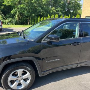 صورة 2 لـ 2019 JEEP COMPASS LATITUDE