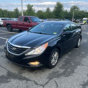 2013 Hyundai SONATA GLS 照片 1
