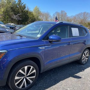 VOLKSWAGEN TAOS SE 4MOTION - 2