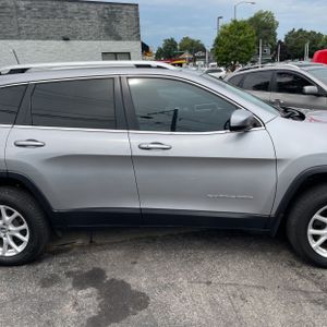 2017 JEEP CHEROKEE LATITUDE — миниатюра 11