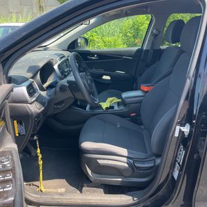 صورة مصغرة 32 لـ 2016 KIA SORENTO LX V6