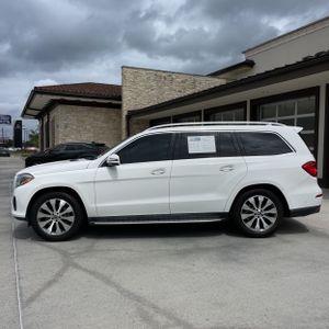 MERCEDES-BENZ GLS - 3