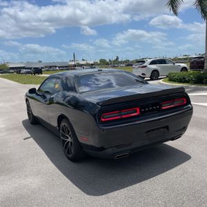 DODGE CHALLENGER SXT - 5