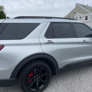 FORD EXPLORER ST - 9