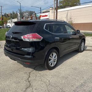 NISSAN ROGUE SV - 8