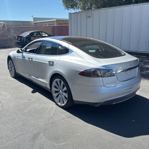 TESLA MODEL S BASE - 5