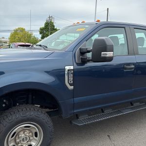 FORD F-250 SUPER DUTY XL - 2