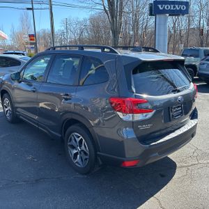 SUBARU FORESTER PREMIUM - 5