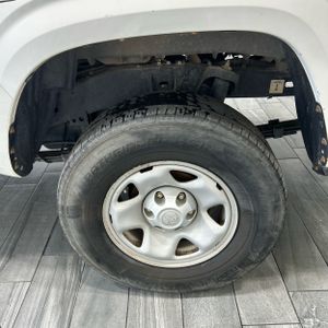 صورة 16 لـ 2017 Toyota TACOMA SR