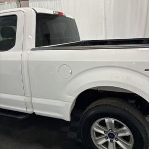 صورة 6 لـ 2017 FORD F-150 XL
