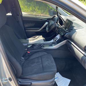 صورة مصغرة 33 لـ 2023 Mitsubishi ECLIPSE CROSS LE