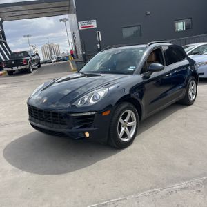 PORSCHE MACAN BASE - 1
