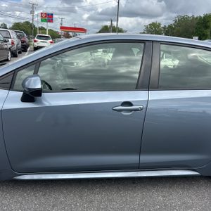 Toyota Corolla Hybrid LE - 4