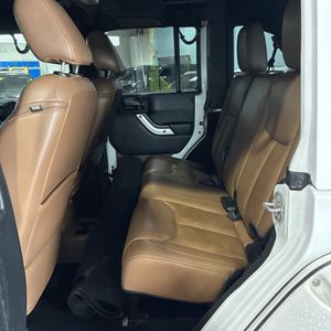صورة مصغرة 37 لـ 2016 JEEP WRANGLER UNLIMITED SAHARA
